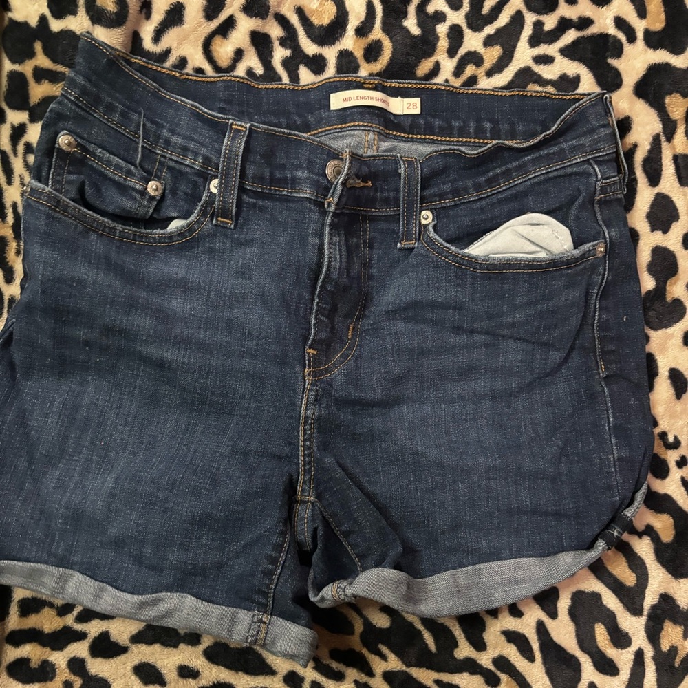 Dark Blue Denim Levi Shorts